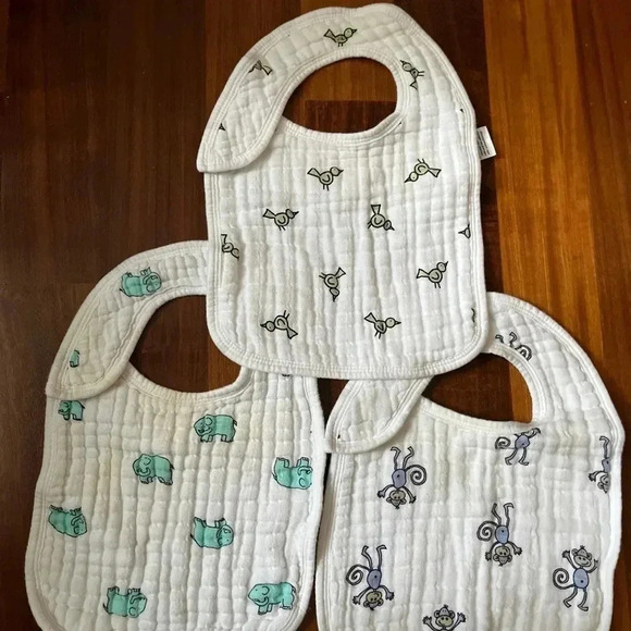 Other - aden + anais cotton muslim snap bibs 3 pack